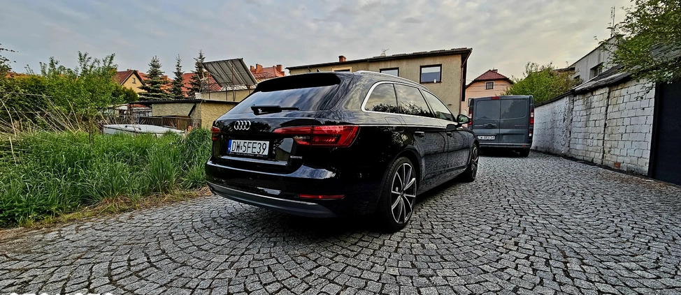 Audi A4 cena 89900 przebieg: 190500, rok produkcji 2016 z Kłodzko małe 37